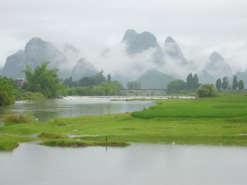 烟雨遇龙河2 摄影 ylhphoto