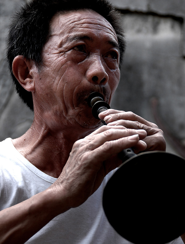 吹鼓手 摄影 雨的叹息