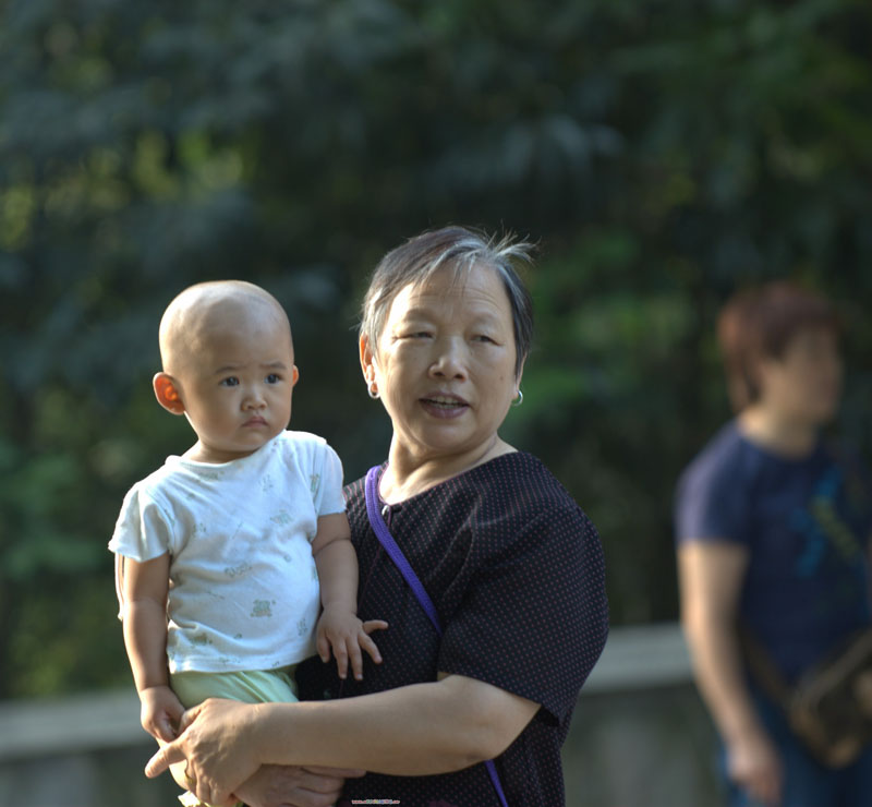 婆孙俩 摄影 A冰馨