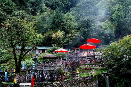 海螺沟冰川森林公园2号营地 摄影 三农光影