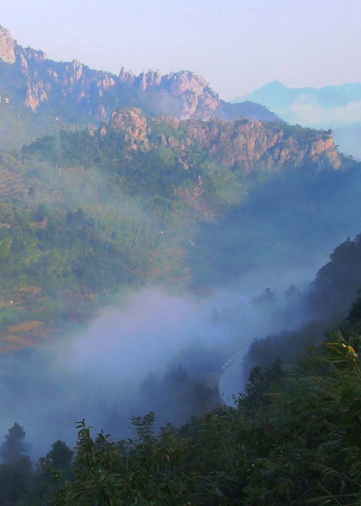 狮子崖风光之三：梦幻狮崖 摄影 问险峰