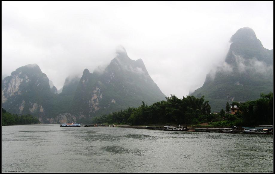 烟雨漓江（２１） 摄影 凡光镜影