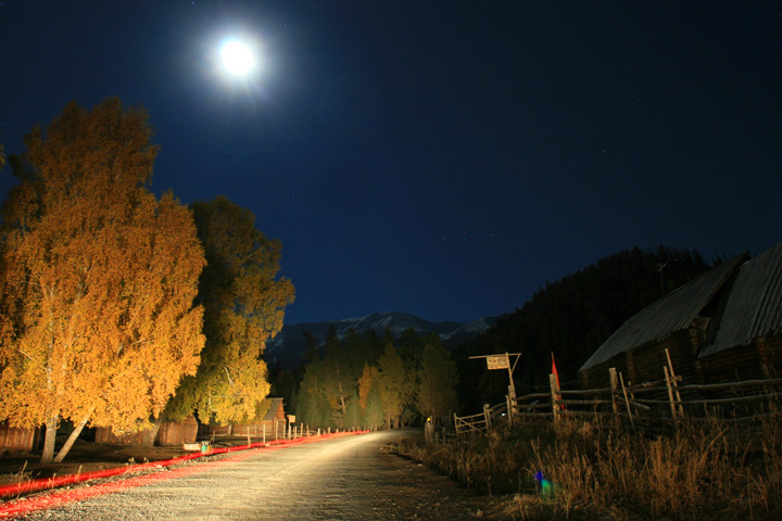 白哈巴之夜 摄影 淮安一叶