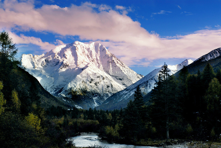 亚拉雪山 摄影 钟声月影