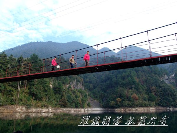 《空中走廊》 摄影 江跃龙