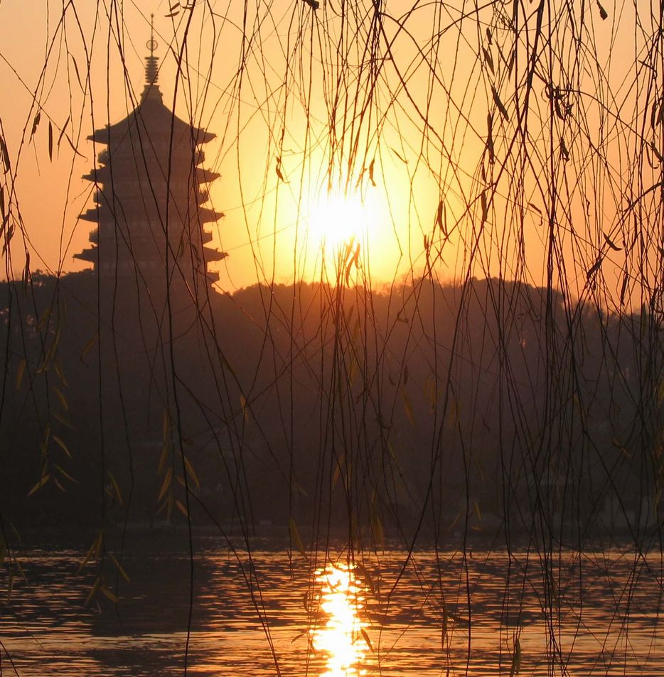 雷峰夕照 摄影 王大任