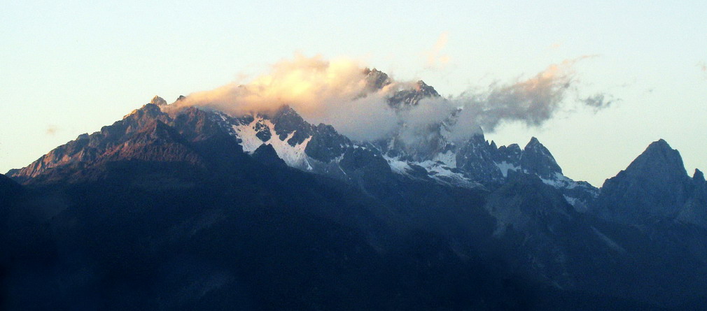 风光无限（六）---夕阳西照玉龙雪山 摄影 金风