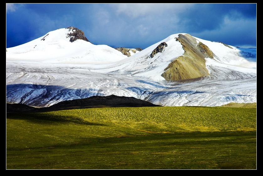 雪山 摄影 黄栌