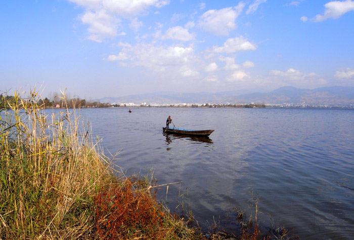 荡浆 摄影 peterluonan