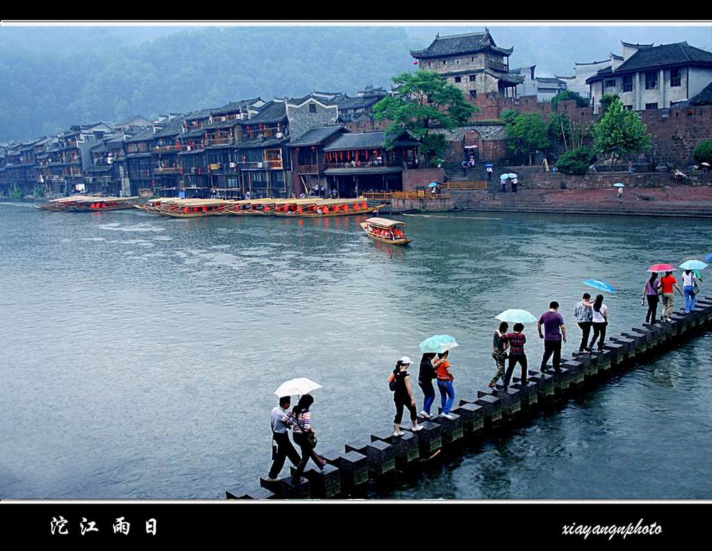 沱 江 雨 日 摄影 xiayang