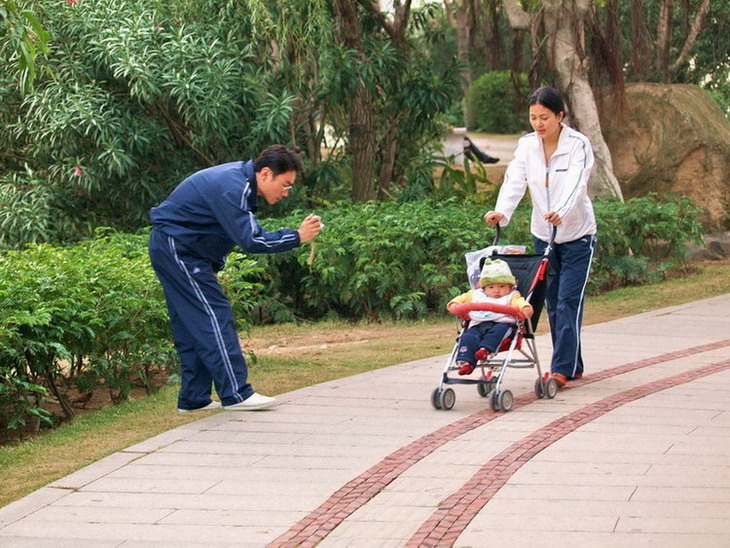 瞧这一家子 摄影 闽南戏子