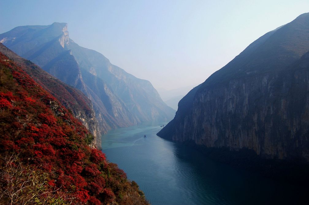 三峡美红叶情－瞿塘峡－夔门 摄影 秋诗