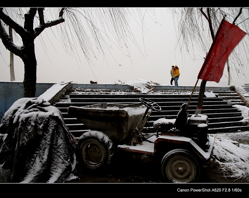 风雪无阻 摄影 曹林