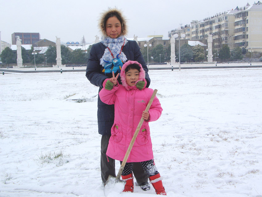 风雪母女 摄影 若木