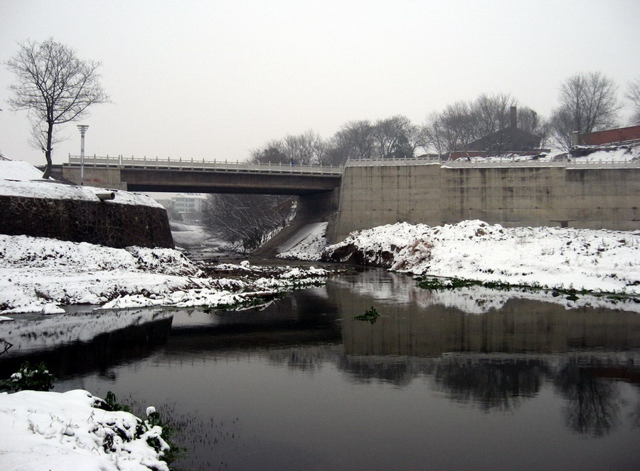 冰雪河滨桥 摄影 华绿