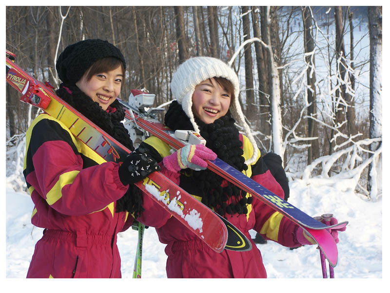 滑雪去！ 摄影 张守向