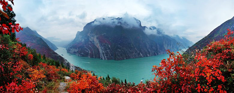 峡江红叶 摄影 浮不起