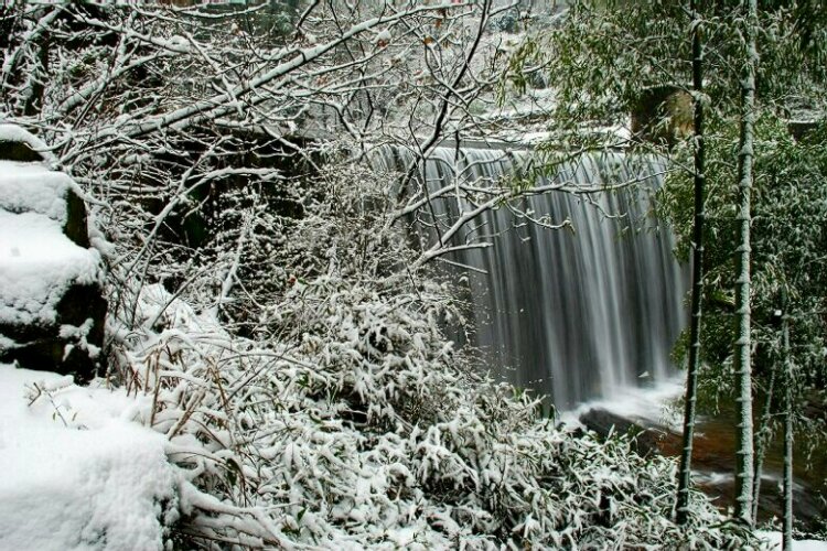 雪中看瀑布 摄影 亥老二