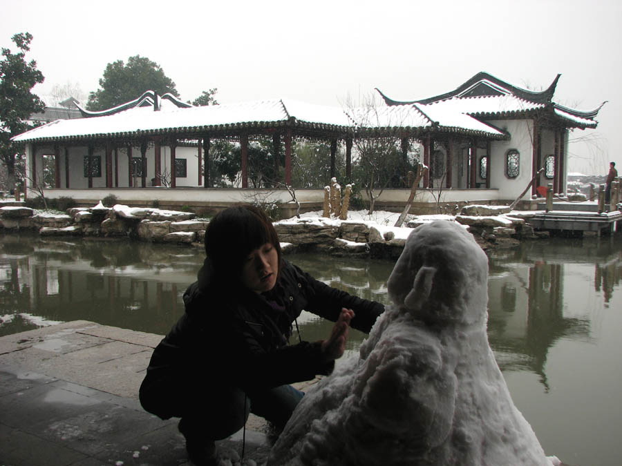 爱雪人 摄影 钟鸣