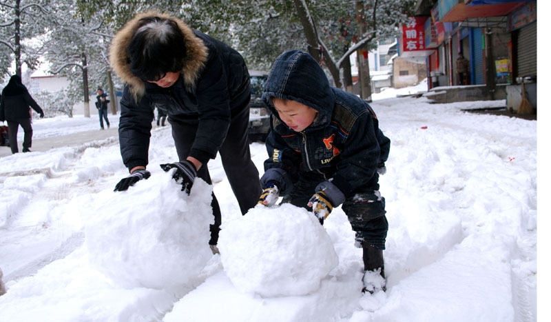 滚雪球！ 摄影 宇宙天地