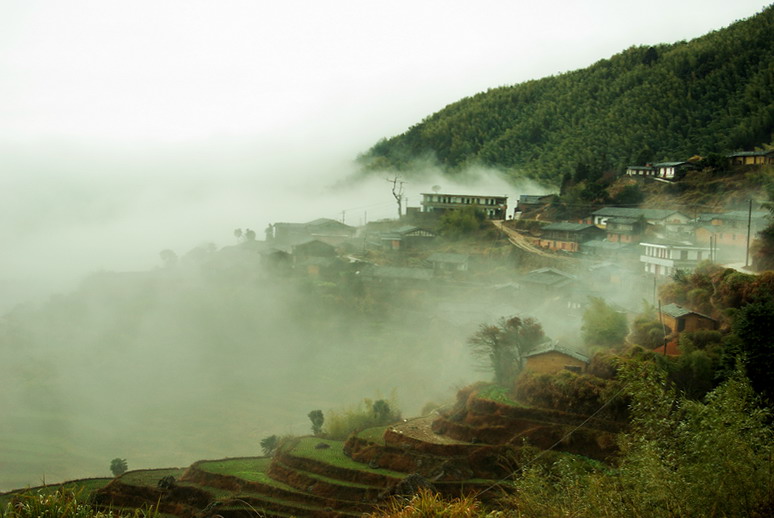 小山村 摄影 风帆