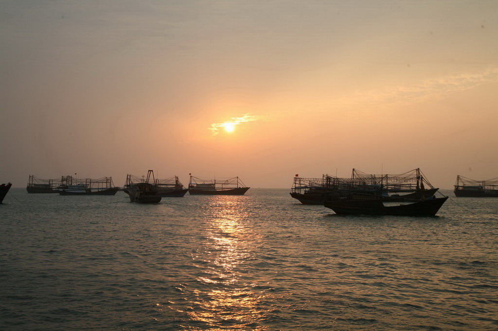 夕阳下的渔船 摄影 桃夭夭