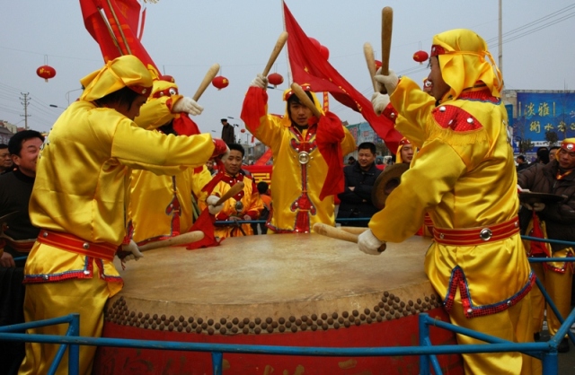 锣鼓震天闹元宵 摄影 翔羽