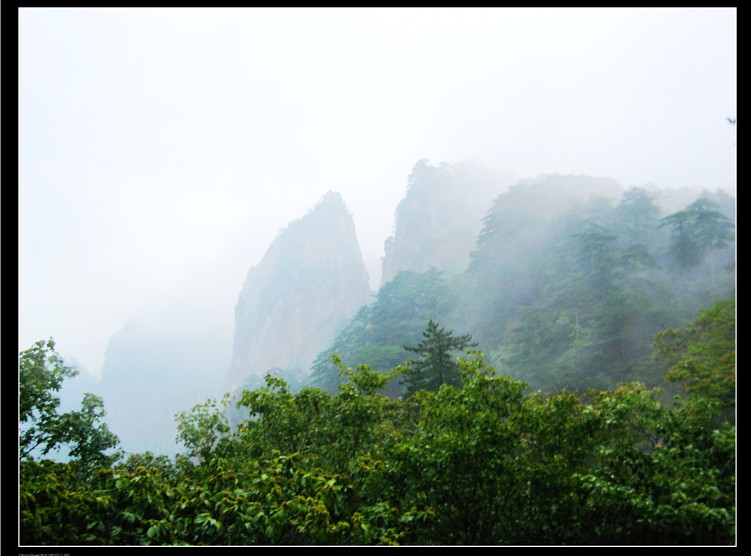 黄山--烟雾缭绕 摄影 孤独的天使