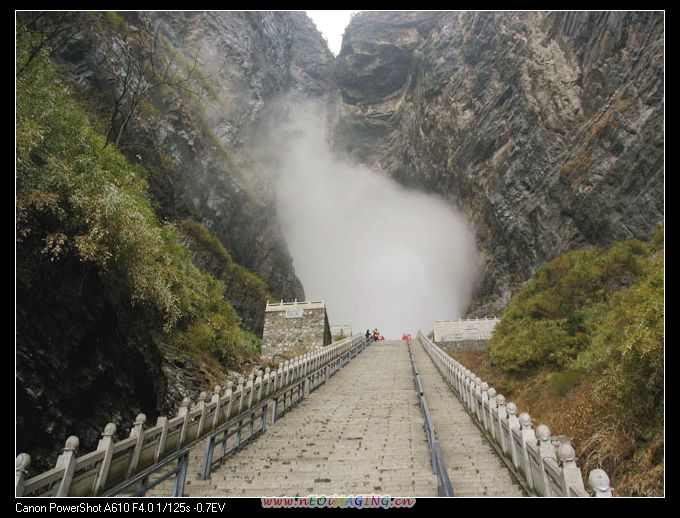 神奇的天门仙洞 摄影 海水思天寒