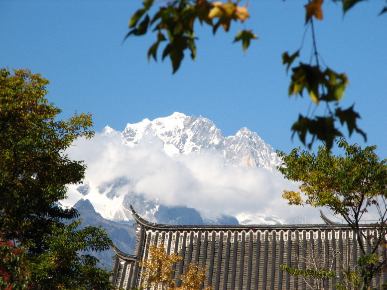 四方街看玉龙雪山 摄影 蓝天翱翔