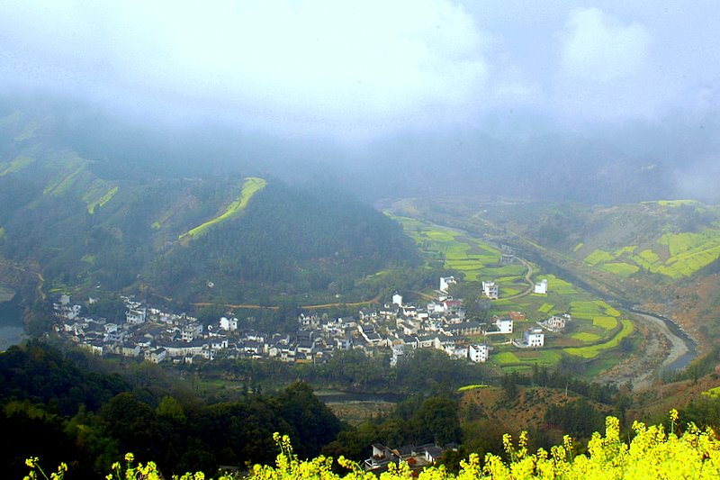 雾锁山庄 摄影 丁文道