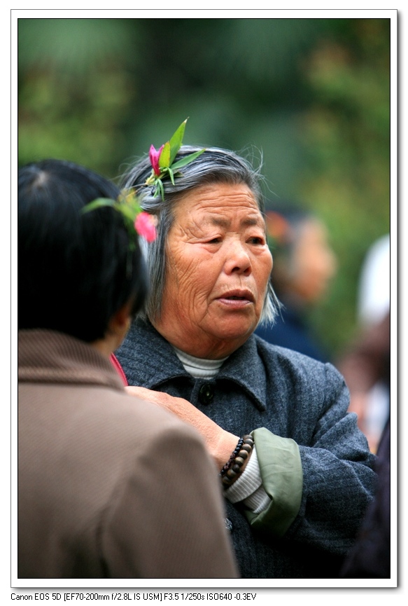 ＂轧蚕花＂ 摄影 蜂影