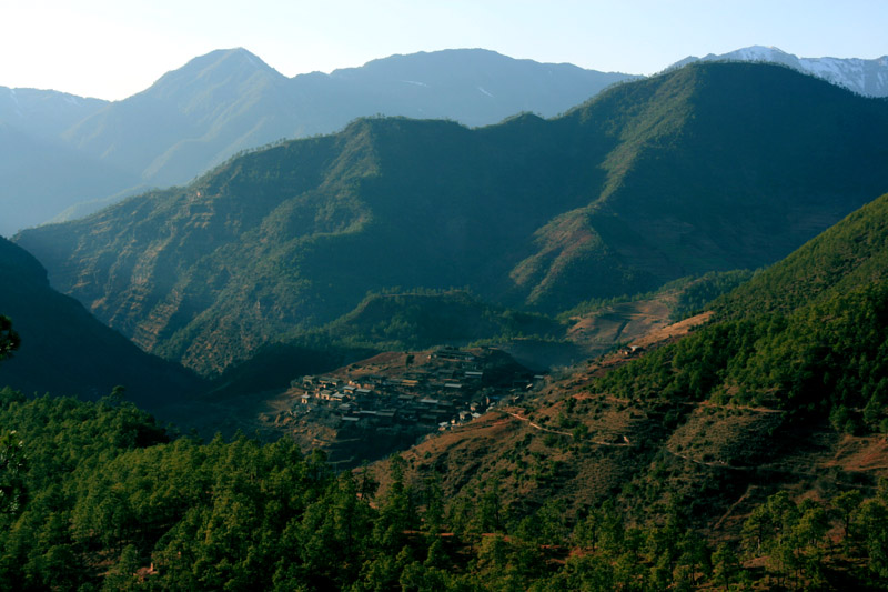 遥远的小山村 摄影 霞衣