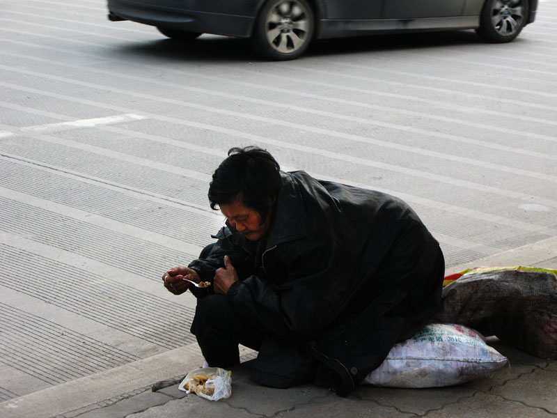 路边加餐 摄影 快乐瞬间