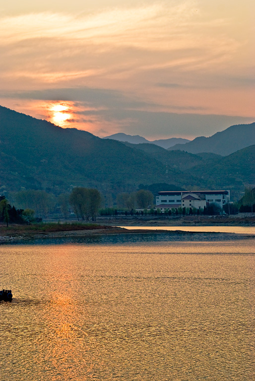 雁栖夕照 摄影 苗思