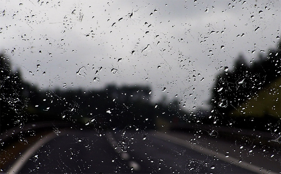 雨天行车...... 摄影 山雀