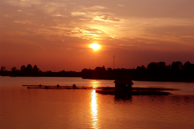 《琼湖夕照》 摄影 江跃龙