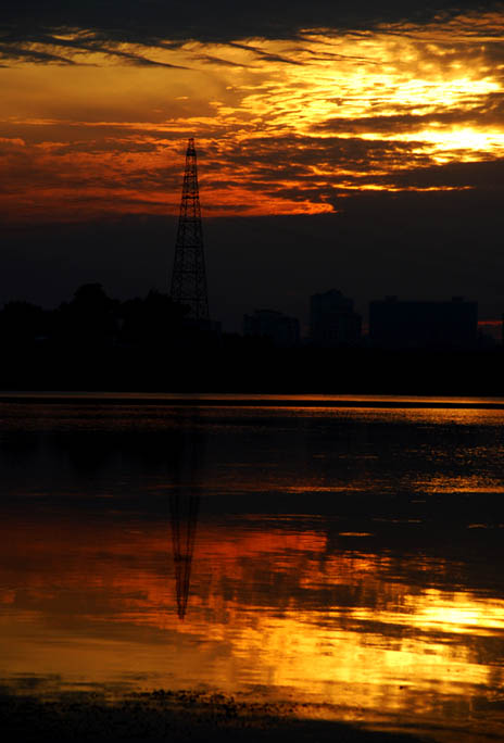 夕阳西下 摄影 独上江楼望月