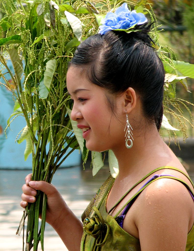 淡雅清馨（08泼水节系列之十七） 摄影 舟水