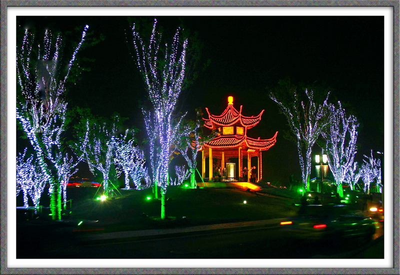 湖畔夜色（四） 摄影 风影之韵