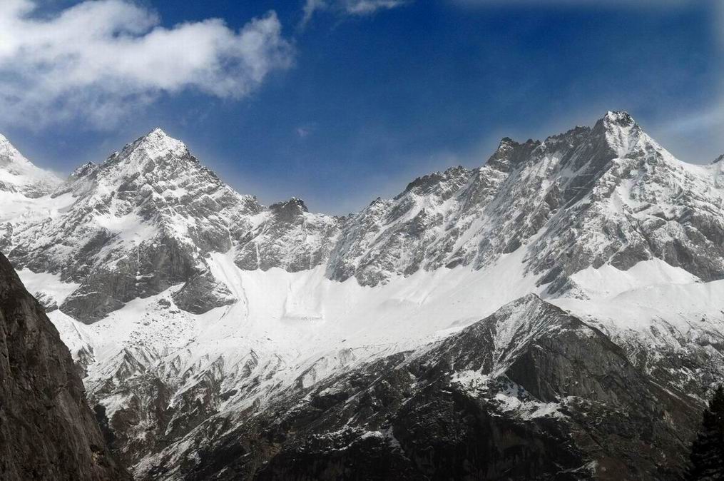 美丽的四姑娘山：双桥沟的雪山 摄影 吴大叔