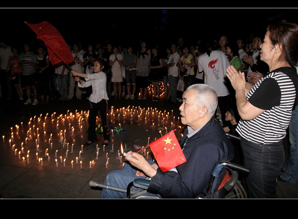 中国加油！四川挺住！ 摄影 西部摄驴