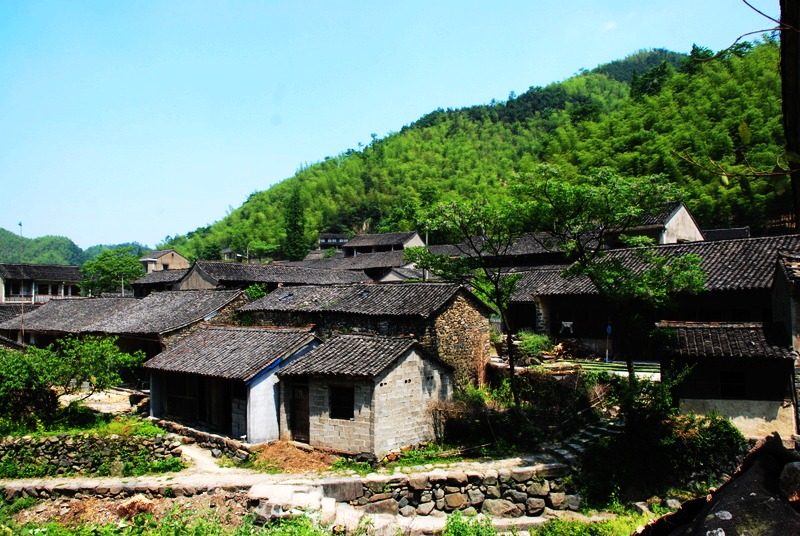 静悄悄的山村 摄影 叶韵