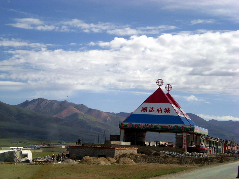 青藏高原在建设中 摄影 静静的白桦树