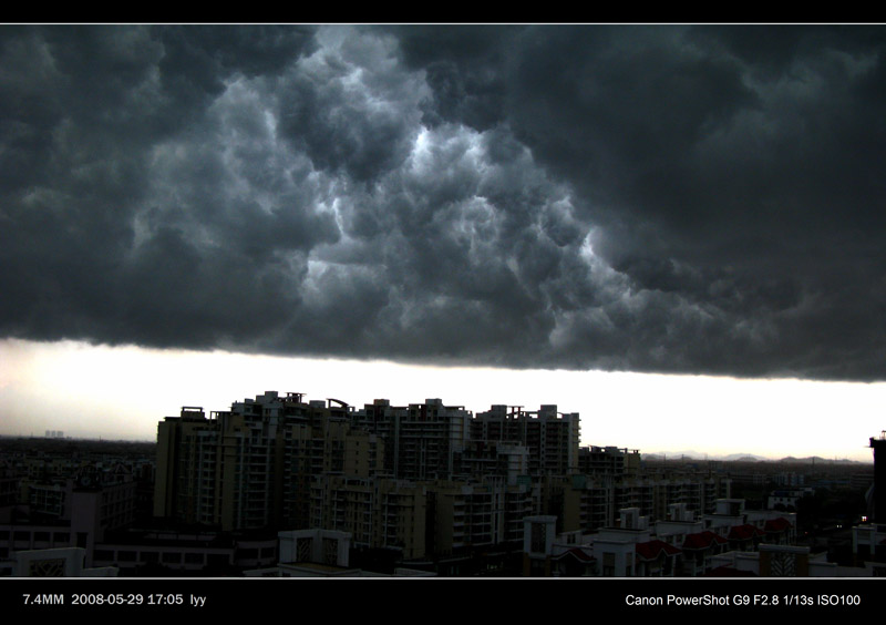 大雨来临 摄影 色心又起