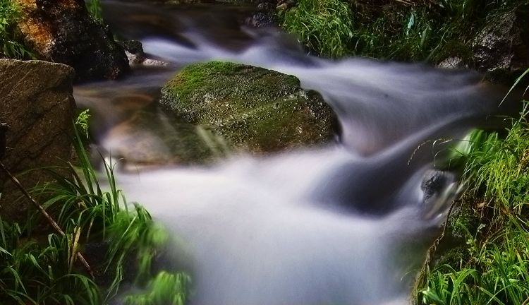 小溪流水2 摄影 海山掠影