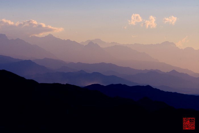 远山 摄影 蓝色眼波