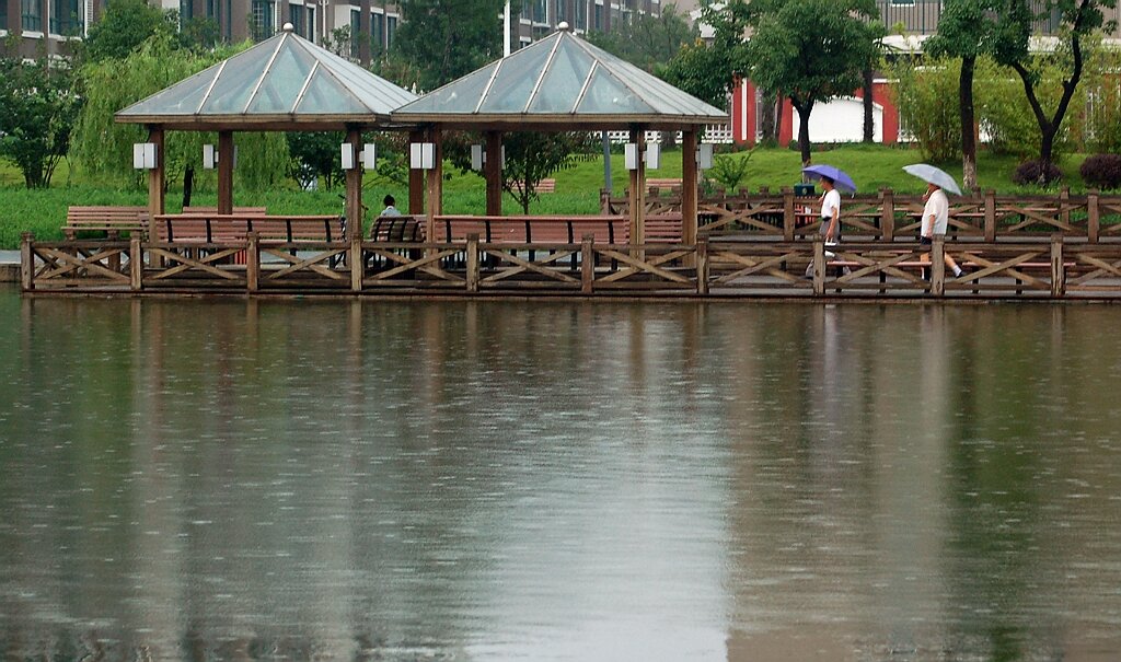 避雨亭 摄影 翰墨