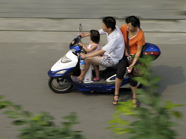 路人(2) 摄影 人生自有路