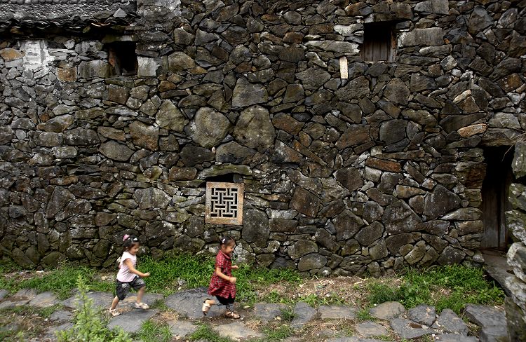 山村纪实 摄影 wangbing